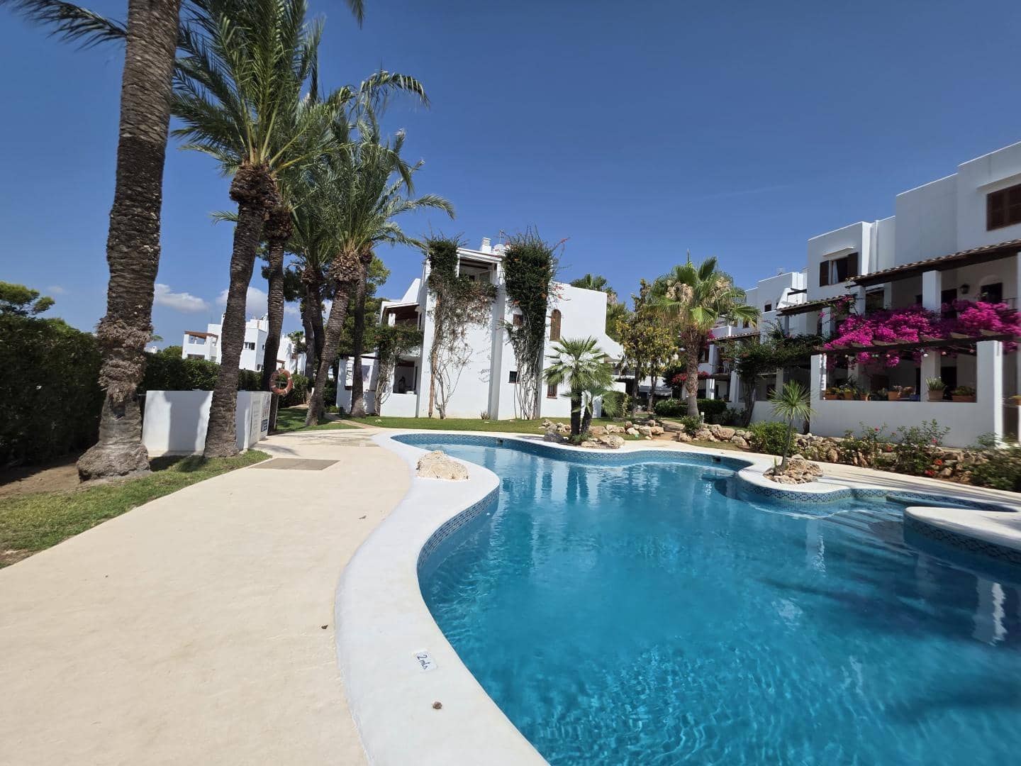 1 quarto Penthouse para venda em Cala d'Or com piscina garagem - 369 000 € (Ref: 9938618)
