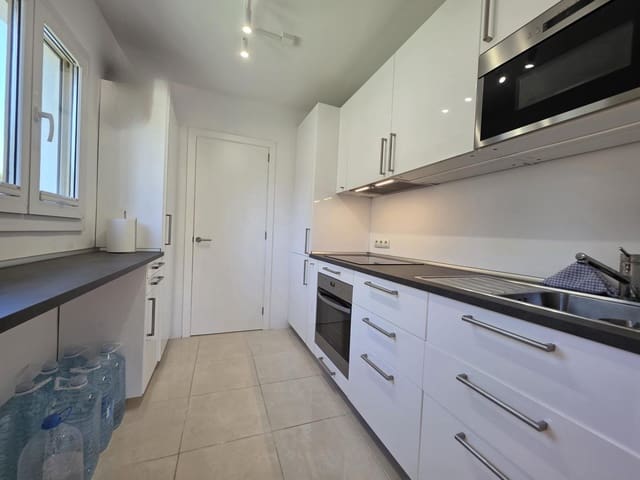 2 makuuhuone Huoneisto myytävänä paikassa Cala d'Or, Santanyí mukana uima-altaan 
autotalli - 439 000 € (Ref: 9946678)
