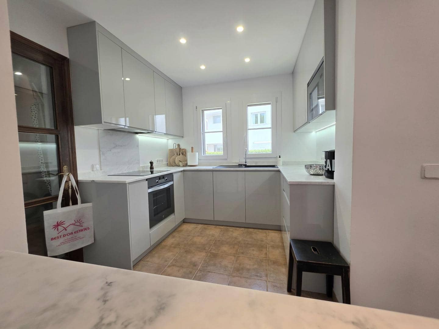 3 bedroom Apartment for sale in Cala d'Or with pool garage - € 599,500 (Ref: 9970895)