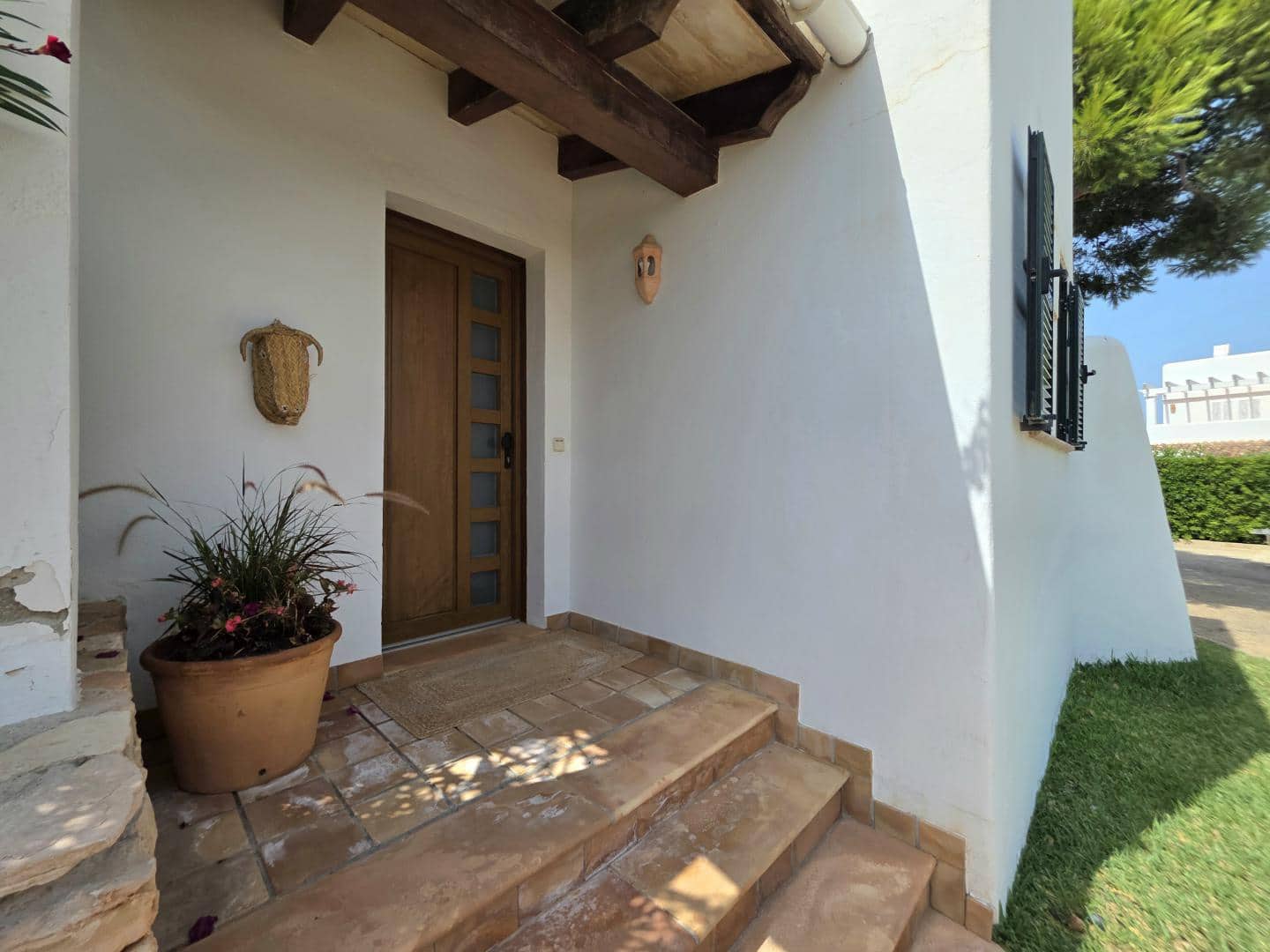 3 bedroom Apartment for sale in Cala d'Or with pool garage - € 599,500 (Ref: 9970895)