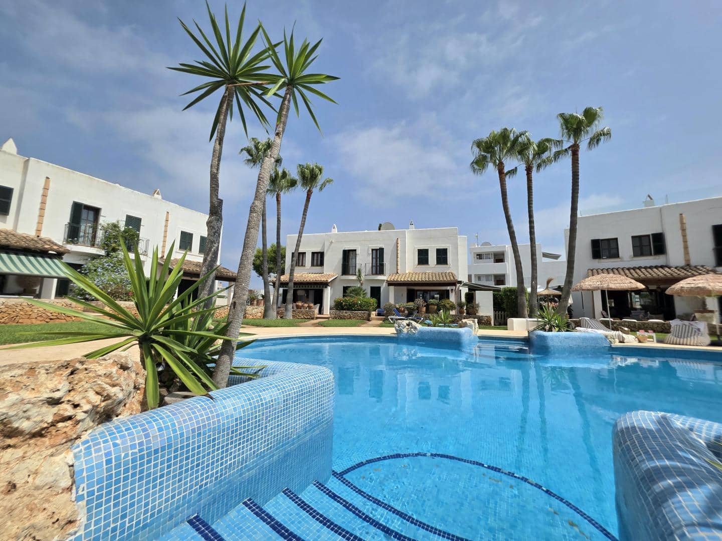 3 bedroom Apartment for sale in Cala d'Or with pool garage - € 599,500 (Ref: 9970895)