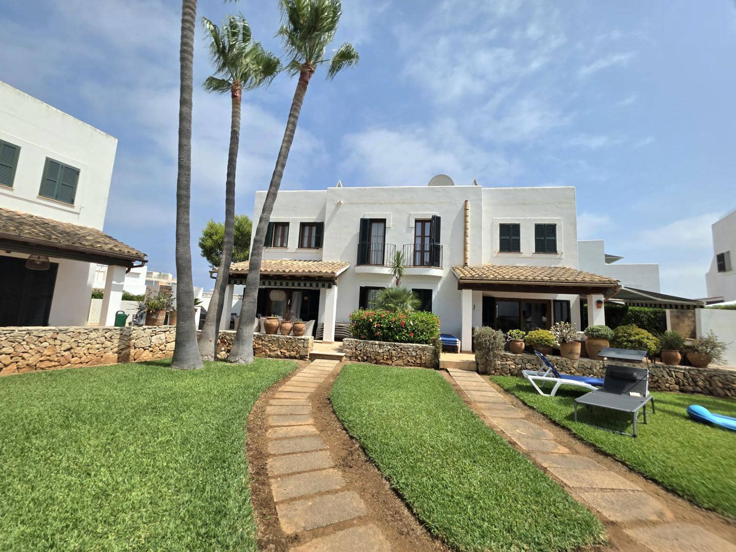 3 bedroom Apartment for sale in Cala d'Or with pool garage - € 599,500 (Ref: 9970895)
