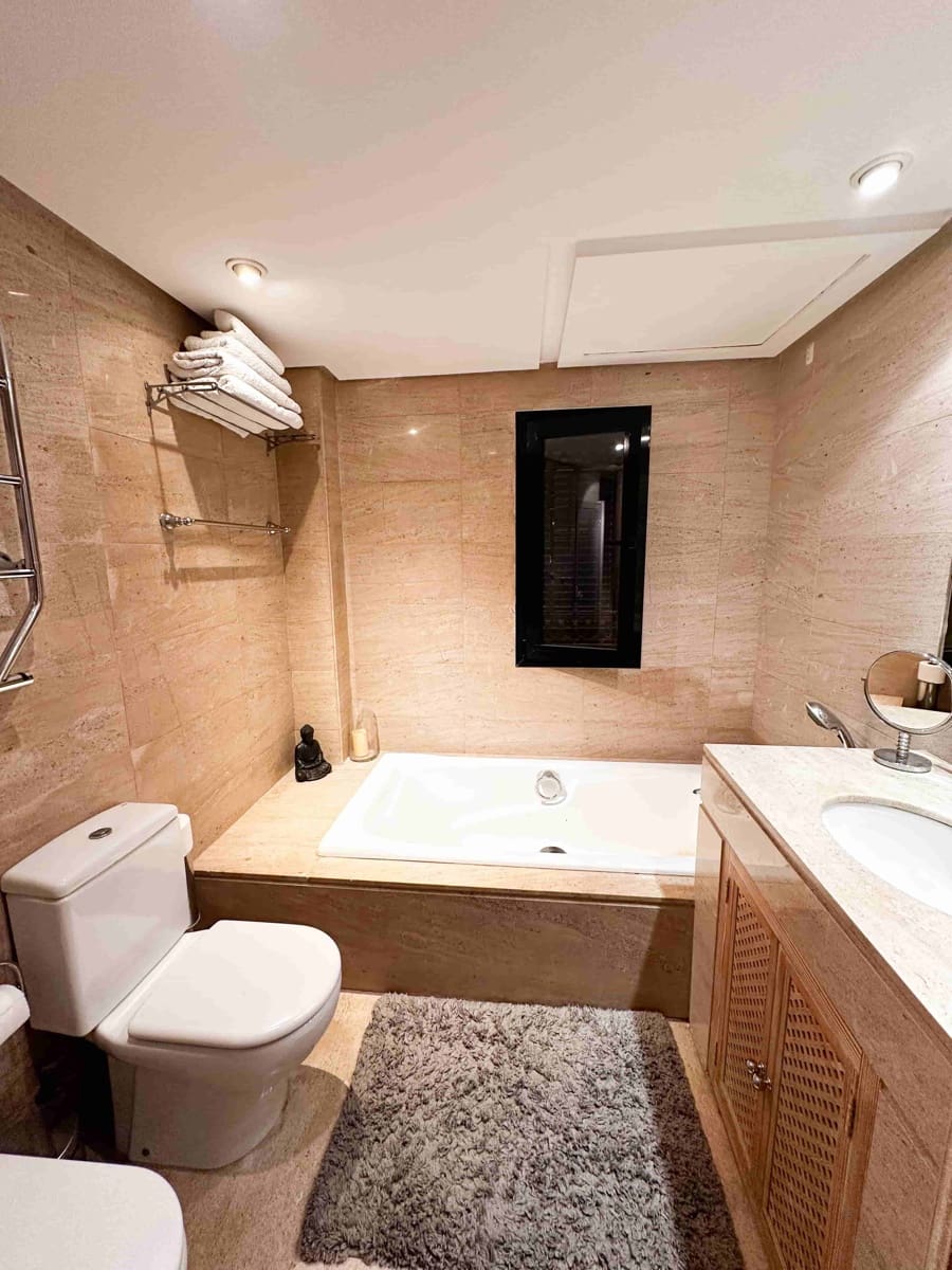 2 soveværelse Lejlighed til salg i Calvia med swimmingpool garage - € 895.000 (Ref: 9060160)