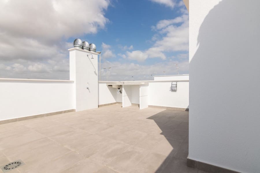 3 bedroom Apartment for sale in Torre de la Horadada with pool - € 295,900 (Ref: 7086763)