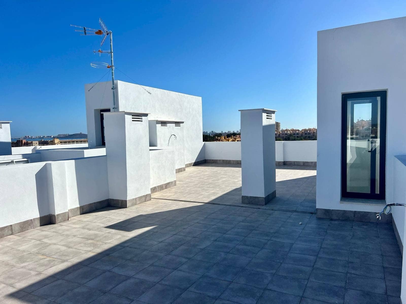 3 bedroom Apartment for sale in Mar de Cristal with pool garage - € 358,000 (Ref: 8103336)