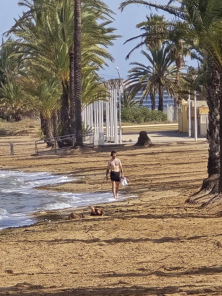 2 bedroom Apartment for sale in Mar de Cristal with pool - € 305,000 (Ref: 8103338)