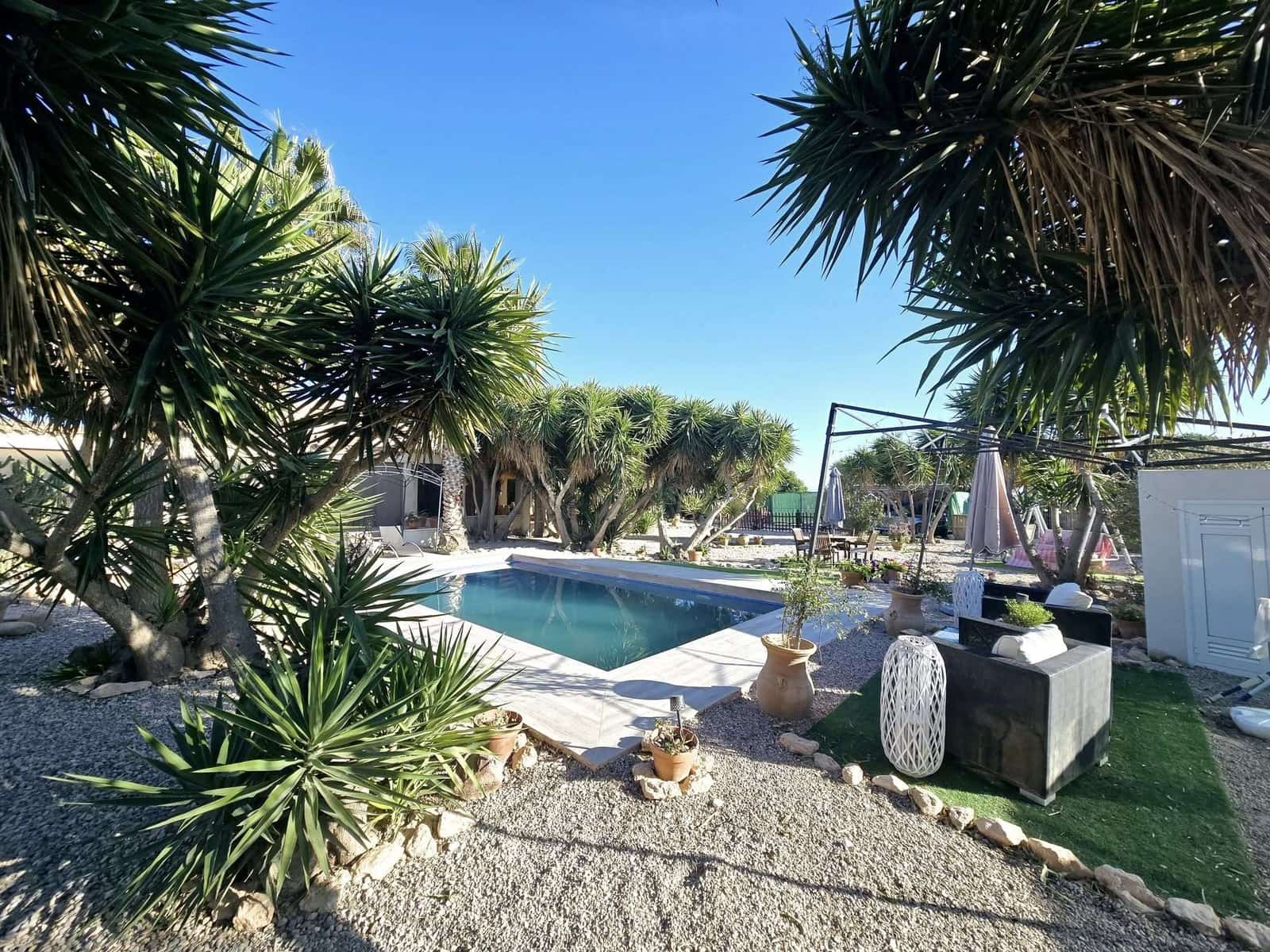 3 soveværelse Finca/Landehus til salg i Corvera med swimmingpool - € 239.000 (Ref: 8772971)