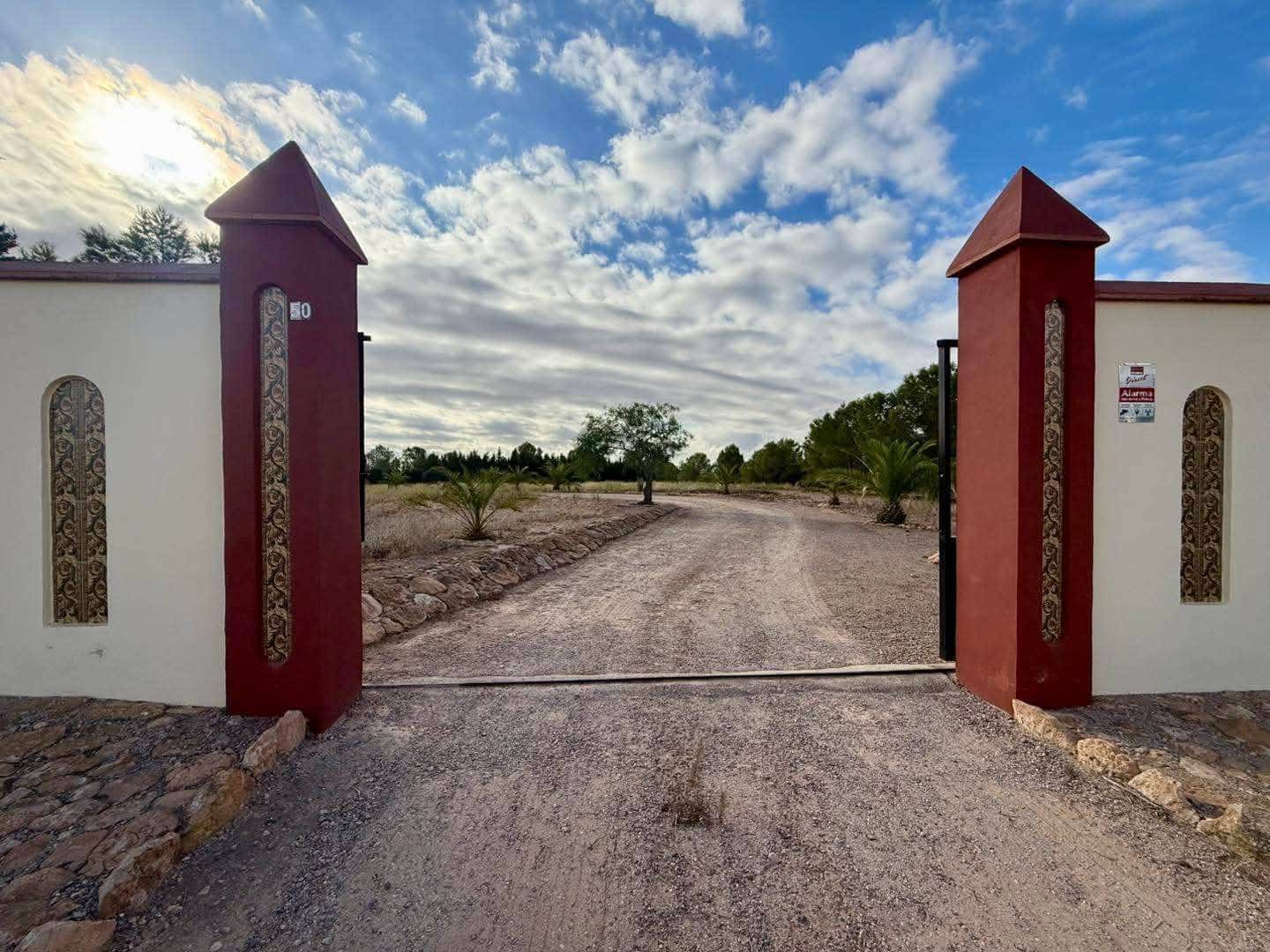 Finca/Landehus til salg i Corvera med swimmingpool - € 265.000 (Ref: 9412605)