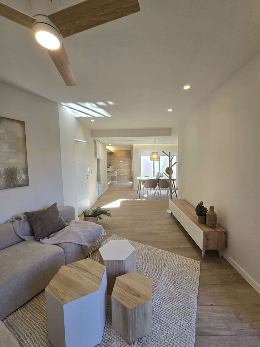 3 makuuhuone Omakotitalo myytävänä paikassa Santiago de la Ribera mukana uima-altaan - 364 800 € (Ref: 9412606)