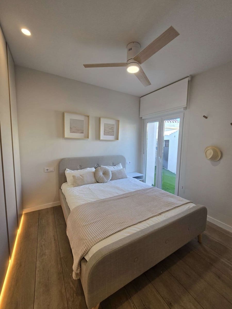 3 makuuhuone Omakotitalo myytävänä paikassa Santiago de la Ribera mukana uima-altaan - 364 800 € (Ref: 9412606)