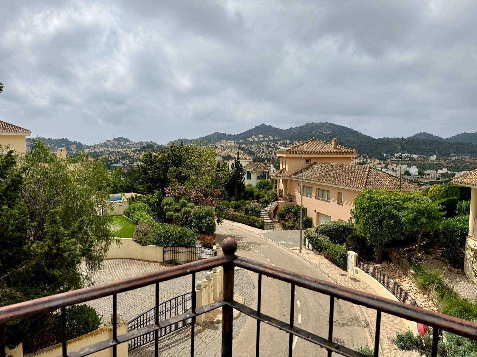 2 bedroom Apartment for sale in Los Belones with pool - € 245,000 (Ref: 9412634)