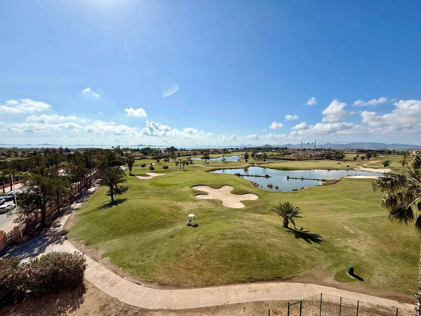 2 bedroom Apartment for sale in Los Alcazares with pool - € 130,800 (Ref: 9412636)