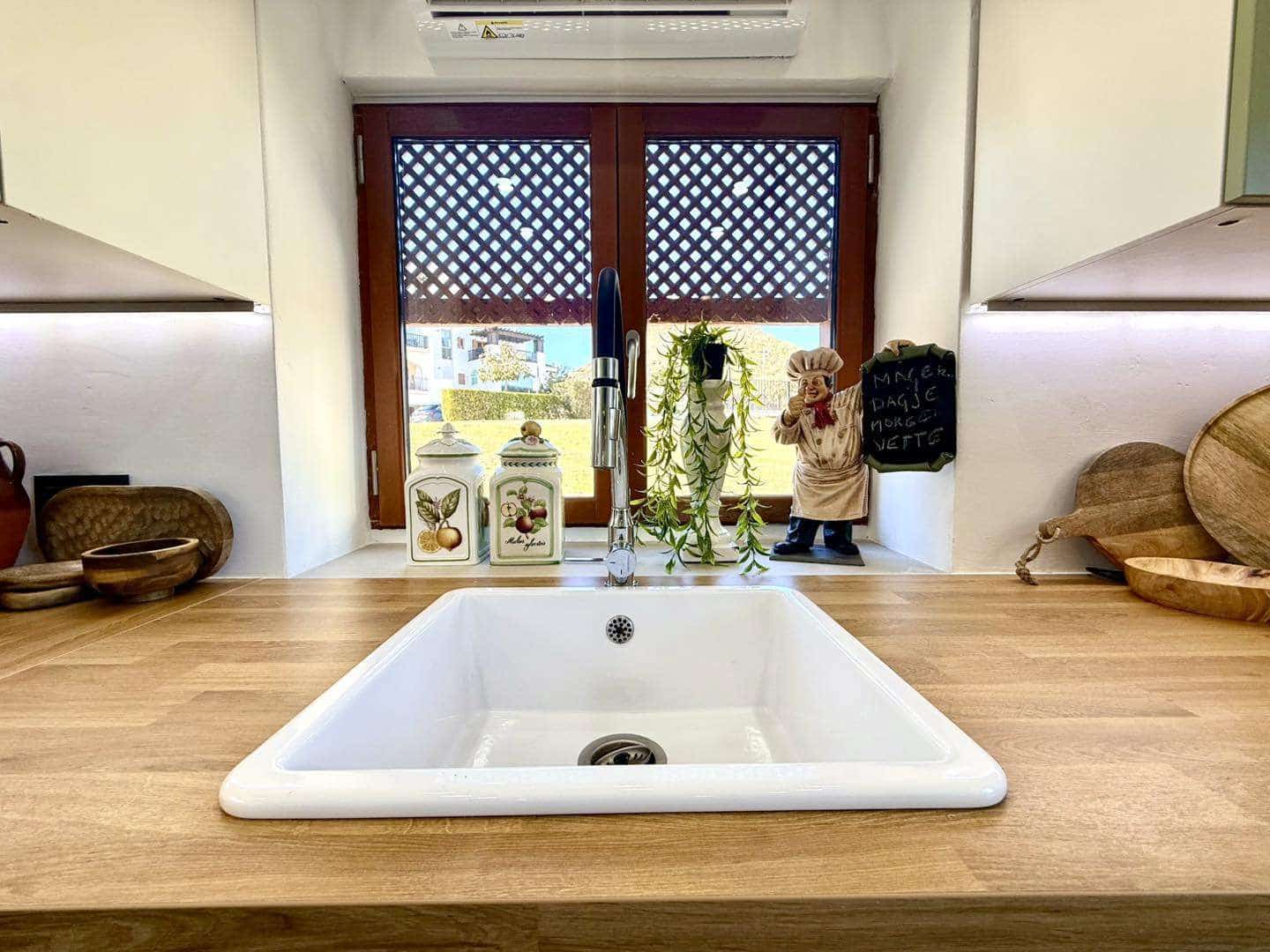 3 bedroom Apartment for sale in Banos y Mendigo - € 249,500 (Ref: 9415497)