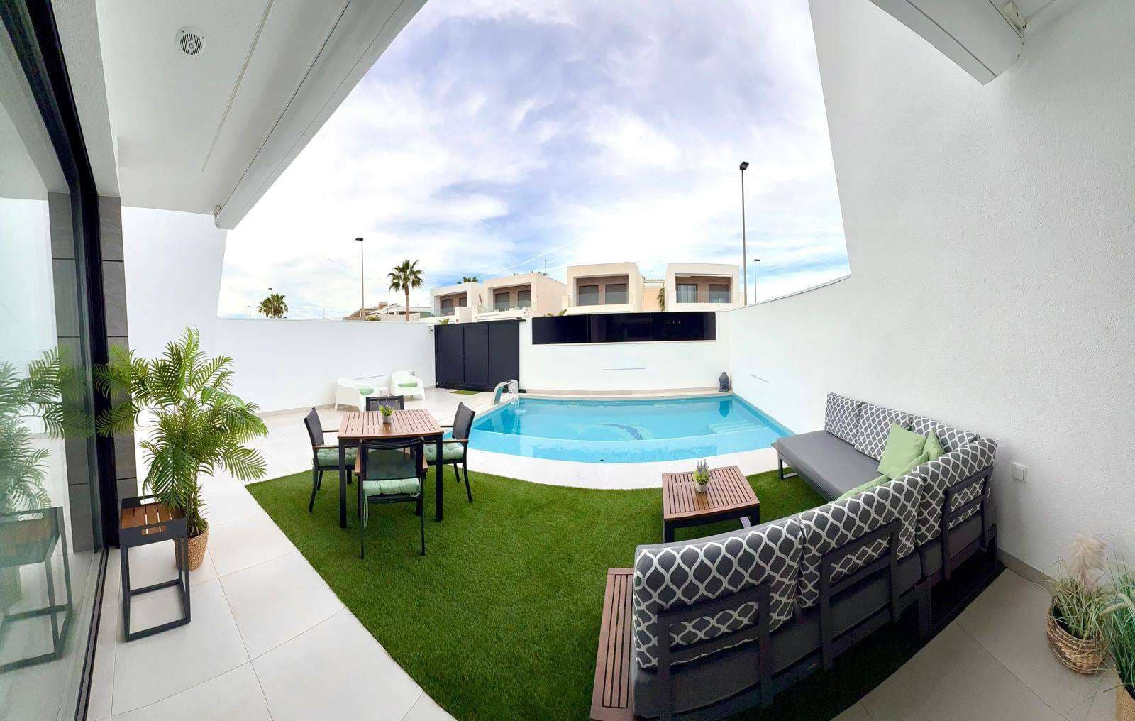 3 quarto Moradia para venda em Santiago de la Ribera com piscina - 429 000 € (Ref: 9594526)