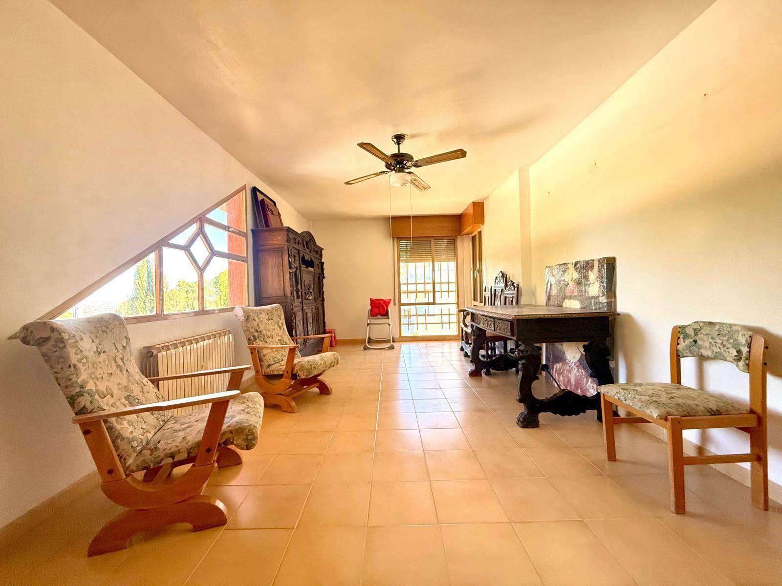 4 soveværelse Villa til salg i Algezares med swimmingpool garage - € 490.000 (Ref: 9625161)