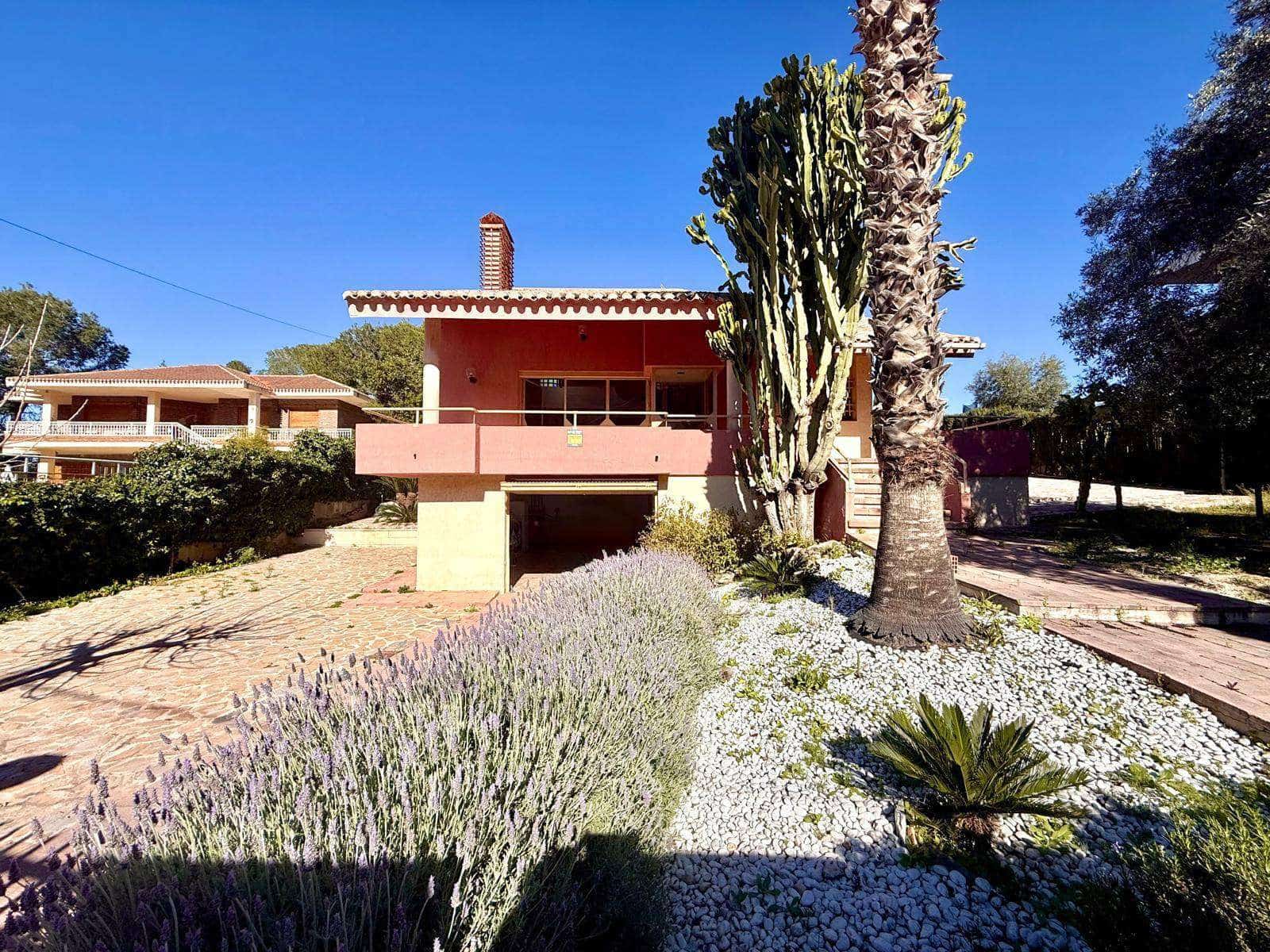 4 soveværelse Villa til salg i Algezares med swimmingpool garage - € 490.000 (Ref: 9625161)