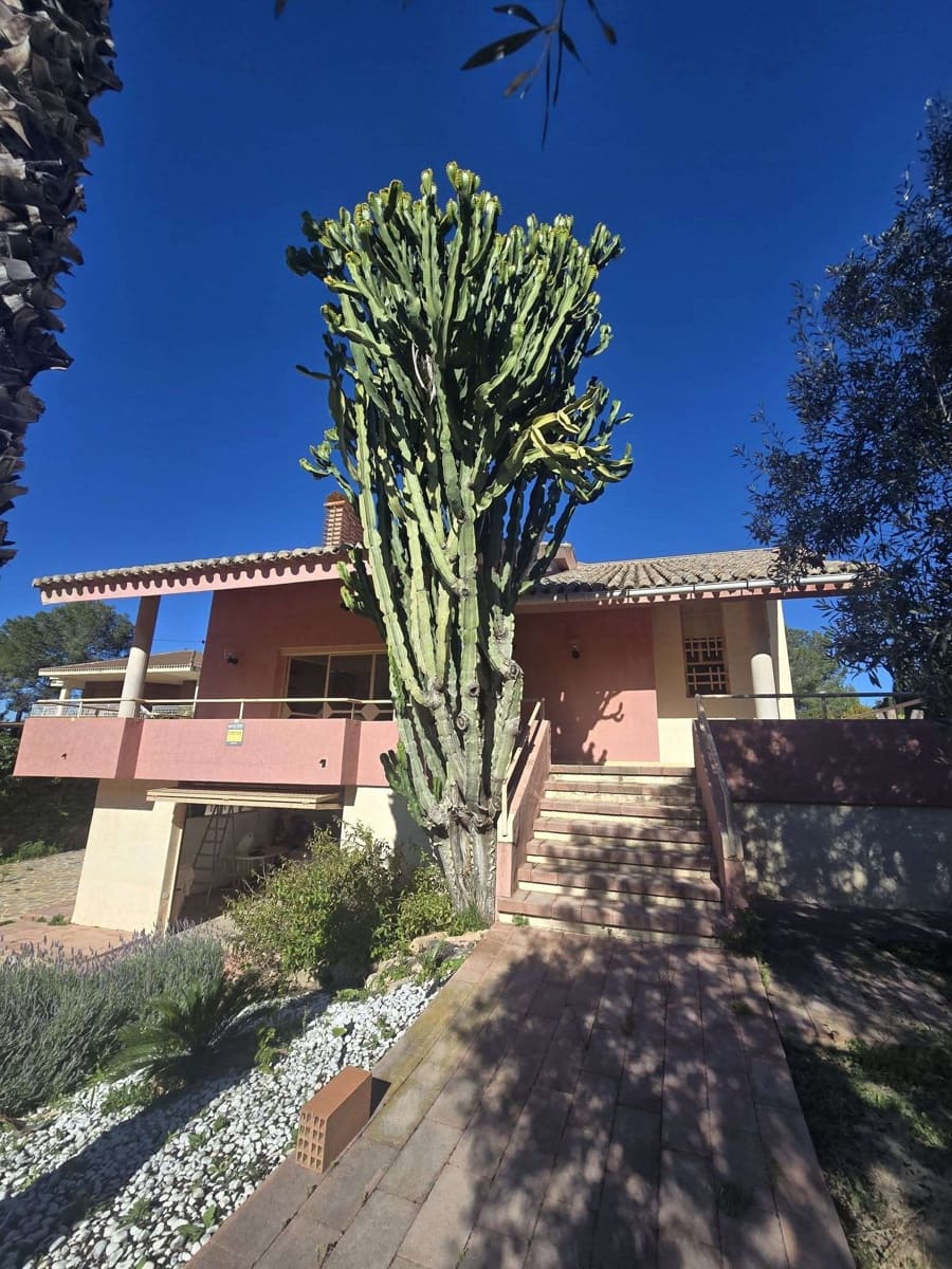 4 soveværelse Villa til salg i Algezares med swimmingpool garage - € 490.000 (Ref: 9625161)