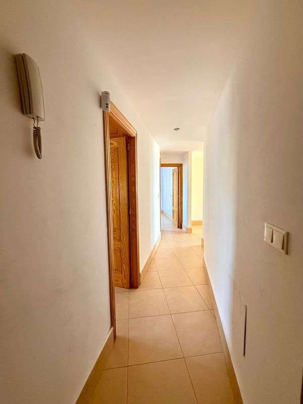 3 bedroom Apartment for sale in Avileses - € 130,000 (Ref: 9816824)