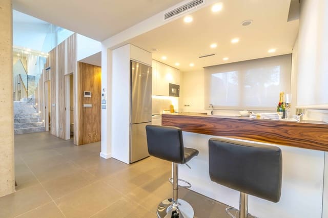 3 chambre Villa/Maison à vendre à Finestrat avec piscine garage - 769 000 € (Ref: 6617663)