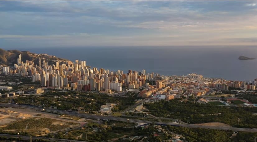 3 Zimmer Villa zu verkaufen in Polop mit Pool Garage - 625.000 € (Ref: 6725053)