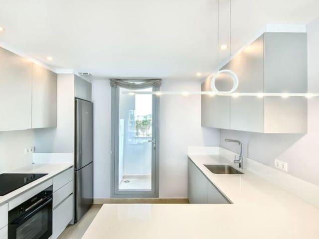 3 makuuhuone Huoneisto myytävänä paikassa Calpe / Calp mukana uima-altaan 
autotalli - 840 000 € (Ref: 6789066)