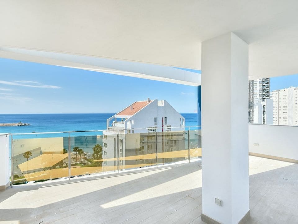 3 makuuhuone Huoneisto myytävänä paikassa Calpe / Calp mukana uima-altaan 
autotalli - 840 000 € (Ref: 6789066)