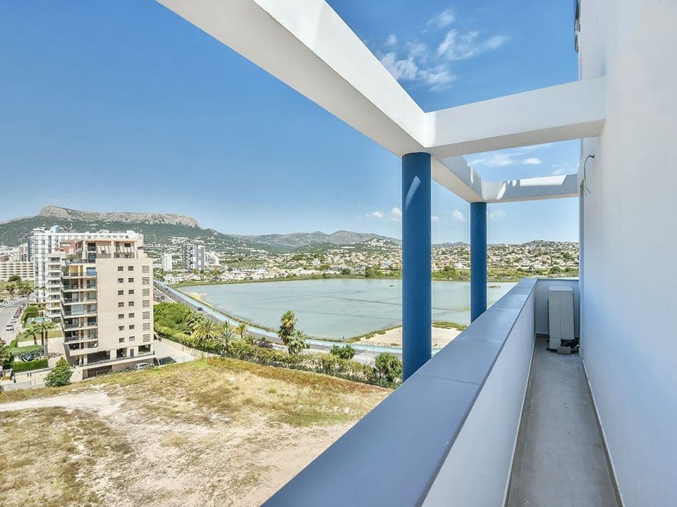 3 makuuhuone Huoneisto myytävänä paikassa Calpe / Calp mukana uima-altaan 
autotalli - 840 000 € (Ref: 6789066)