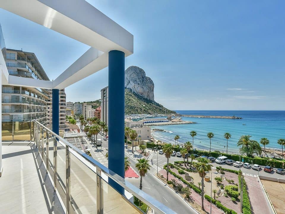 3 makuuhuone Huoneisto myytävänä paikassa Calpe / Calp mukana uima-altaan 
autotalli - 840 000 € (Ref: 6789066)