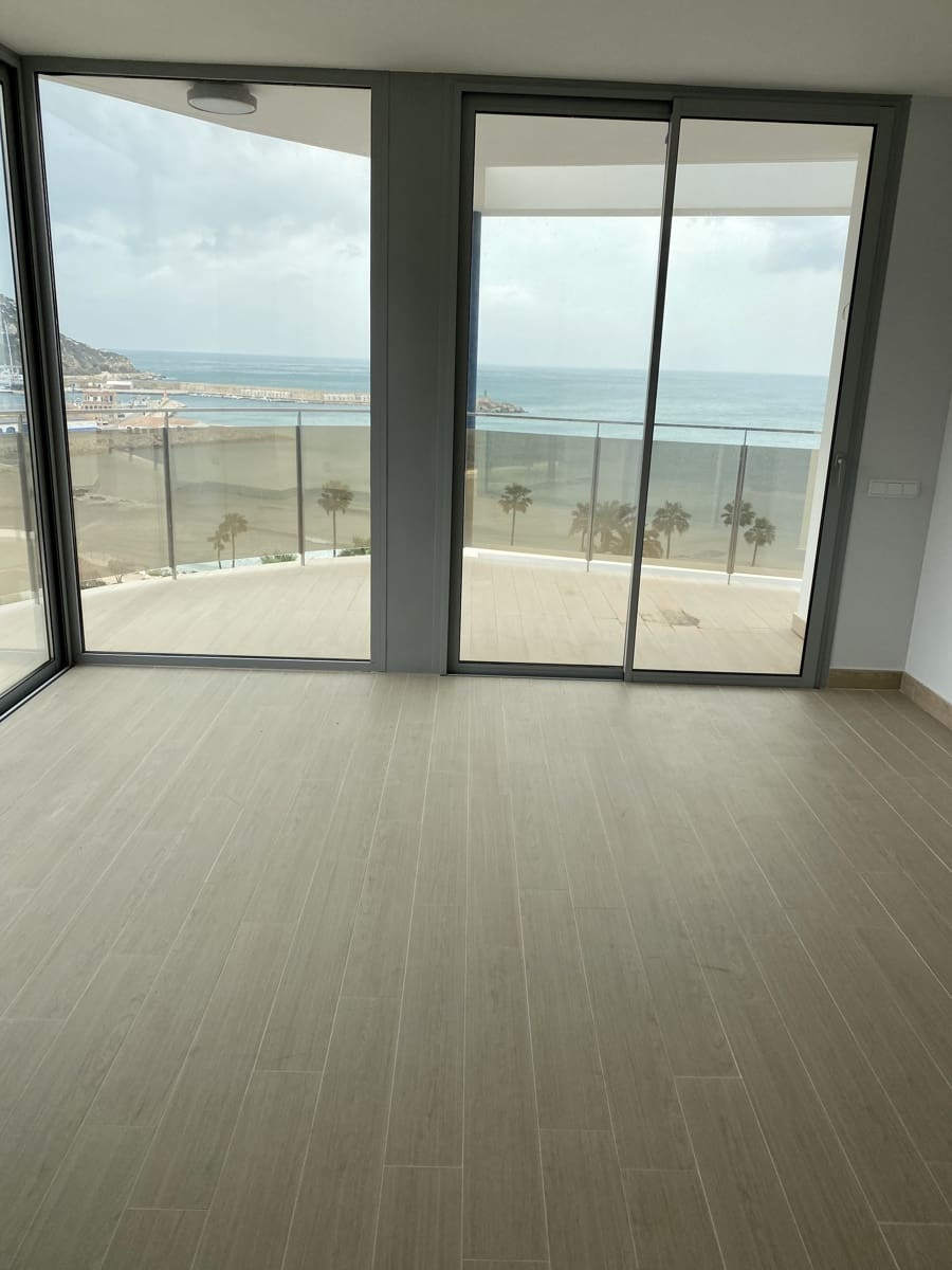 3 makuuhuone Huoneisto myytävänä paikassa Calpe / Calp mukana uima-altaan 
autotalli - 840 000 € (Ref: 6789066)