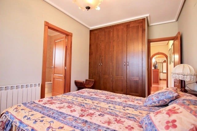 6 bedroom Finca/Country House for sale in Jalon / Xalo with pool garage - € 849,950 (Ref: 6792596)