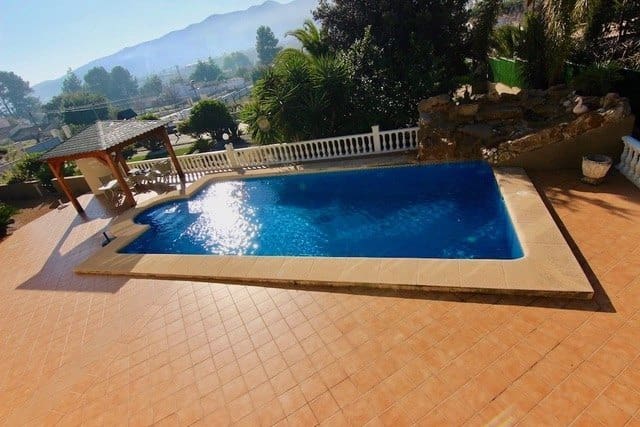 6 bedroom Finca/Country House for sale in Jalon / Xalo with pool garage - € 849,950 (Ref: 6792596)