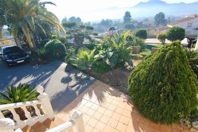 6 bedroom Finca/Country House for sale in Jalon / Xalo with pool garage - € 849,950 (Ref: 6792596)