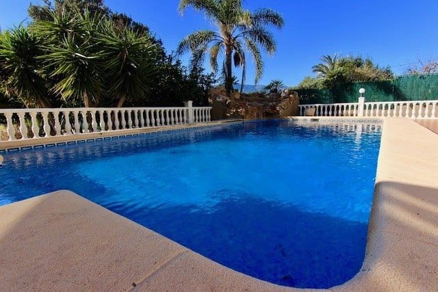 6 bedroom Finca/Country House for sale in Jalon / Xalo with pool garage - € 849,950 (Ref: 6792596)