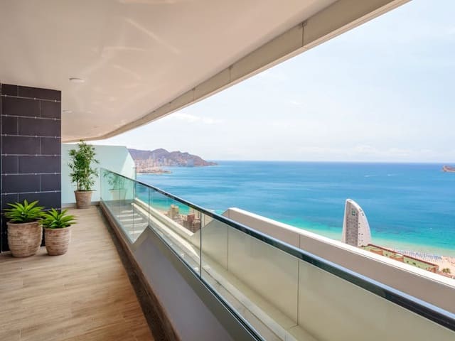 2 camera da letto Appartamento in vendita in Benidorm con piscina garage - 690.000 € (Rif: 7007532)