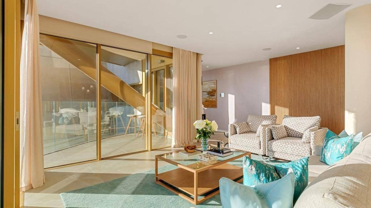 3 bedroom Apartment for sale in Benidorm with pool garage - € 1,065,000 (Ref: 7016171)