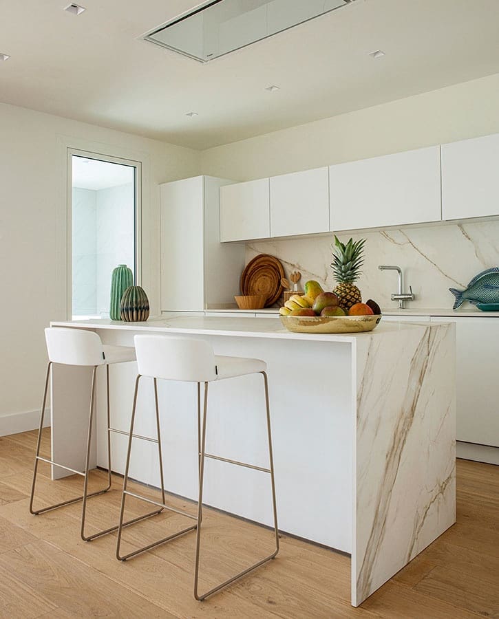 3 slaapkamer Appartement te koop in Benidorm met zwembad garage - € 1.550.000 (Ref: 7016172)