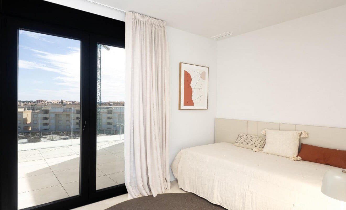 3 slaapkamer Appartement te koop in Denia met garage - € 449.000 (Ref: 7022771)