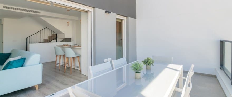 3 soveværelse Semi-Rækkehus til salg i Finestrat med garage - € 460.000 (Ref: 7085224)
