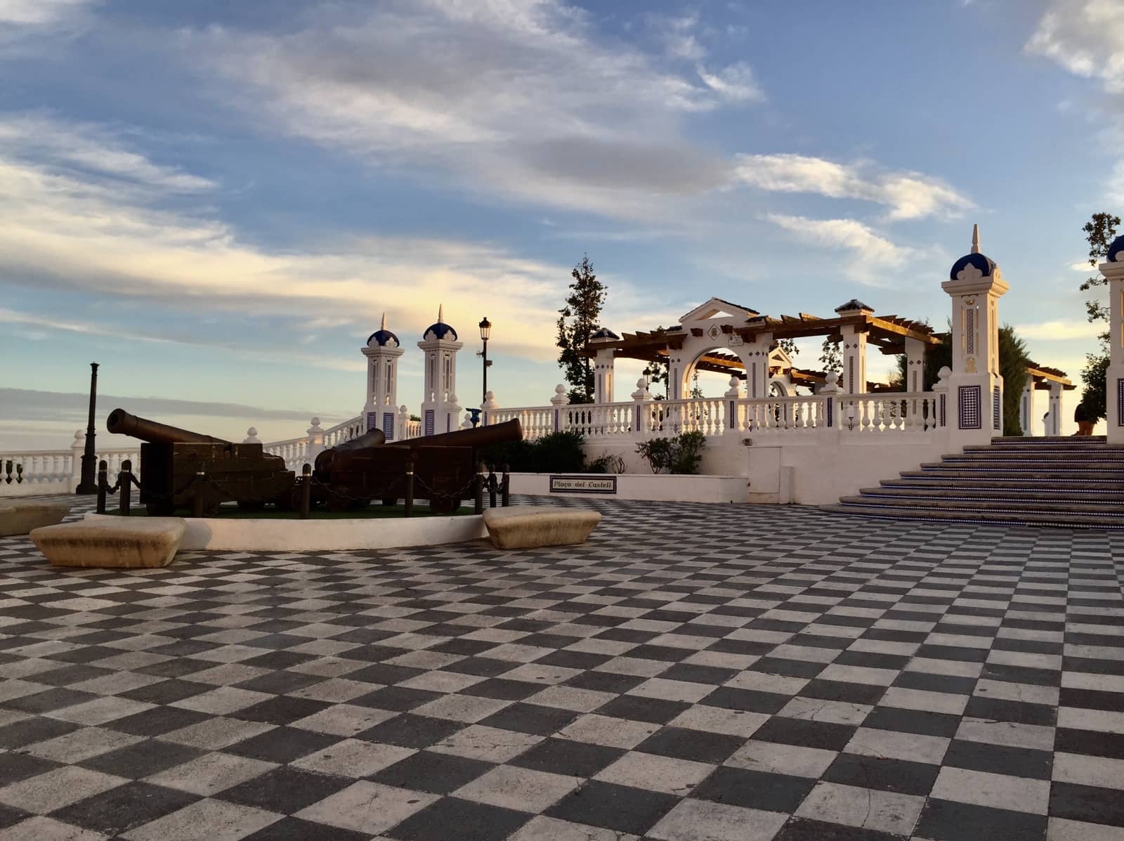 4 bedroom Villa for sale in Finestrat with pool garage - € 1,400,000 (Ref: 7116169)