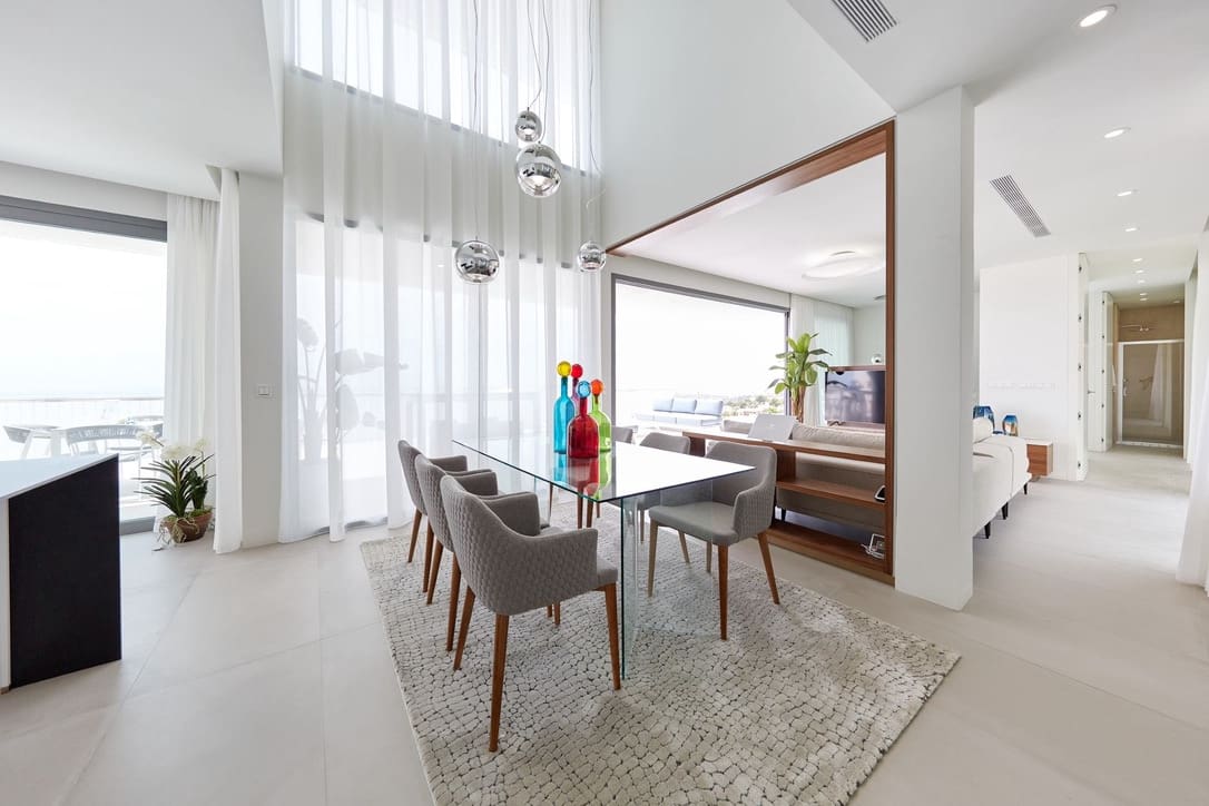 4 bedroom Villa for sale in Finestrat with pool garage - € 1,400,000 (Ref: 7116169)