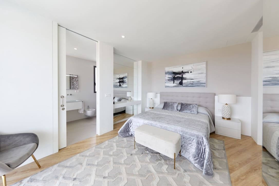 4 bedroom Villa for sale in Finestrat with pool garage - € 1,400,000 (Ref: 7116169)