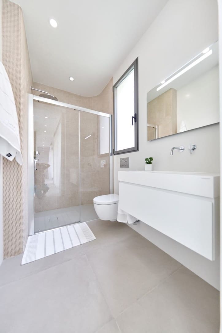 4 bedroom Villa for sale in Finestrat with pool garage - € 1,400,000 (Ref: 7116169)