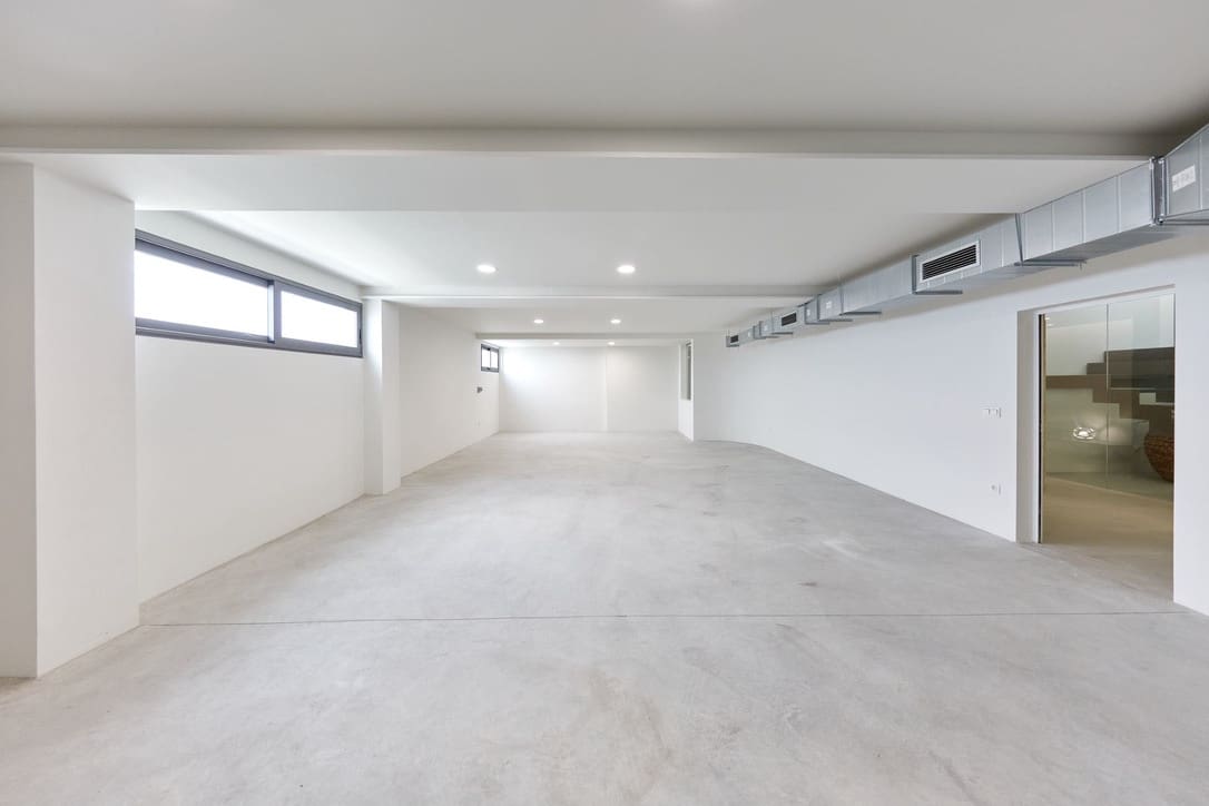 4 bedroom Villa for sale in Finestrat with pool garage - € 1,400,000 (Ref: 7116169)