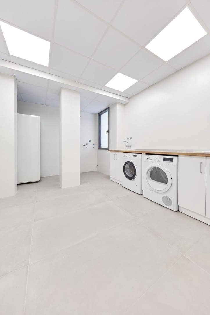 4 bedroom Villa for sale in Finestrat with pool garage - € 1,400,000 (Ref: 7116169)