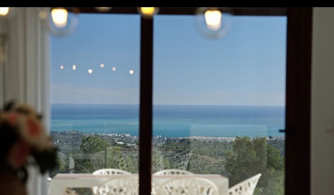 3 bedroom Villa for sale in Polop with pool garage - € 639,000 (Ref: 7150862)