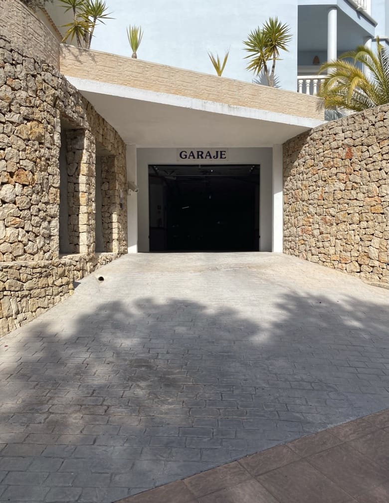 1 bedroom Apartment for sale in Benissa with garage - € 249,500 (Ref: 7306571)