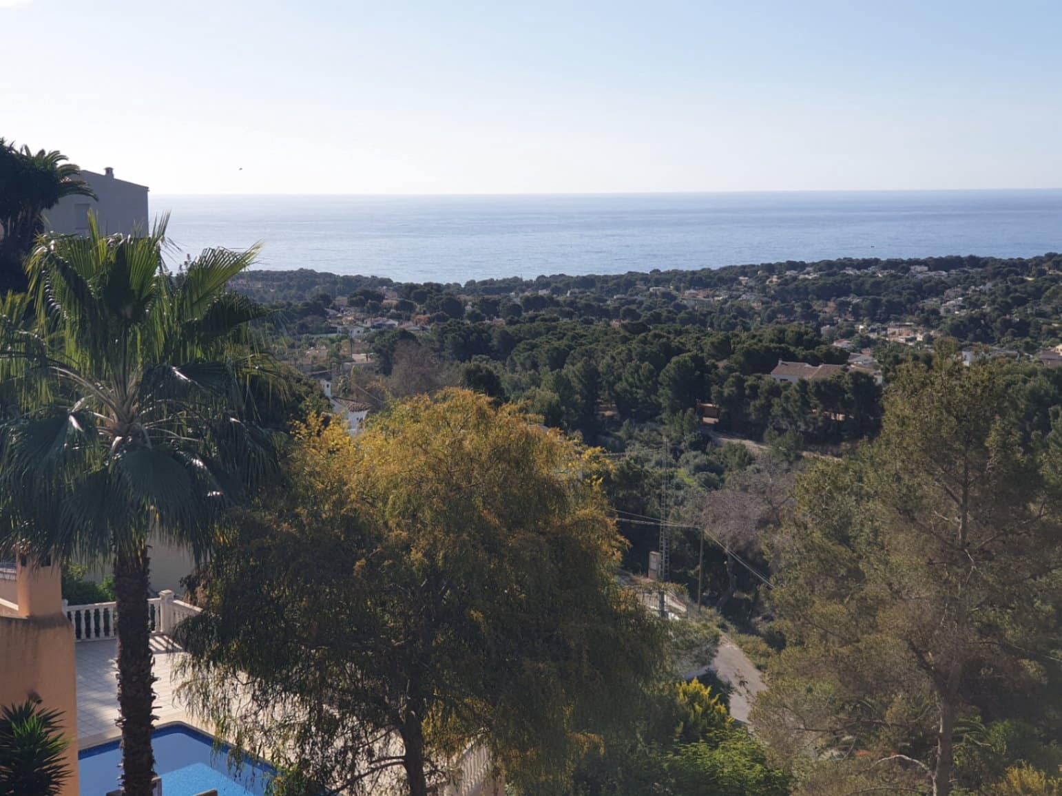 Villa for sale in Moraira - € 500,000 (Ref: 7310606)