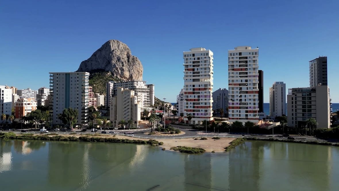 Apartamento de 3 habitaciones en Calpe / Calp en venta con piscina garaje - 1.650.000 € (Ref: 7363563)