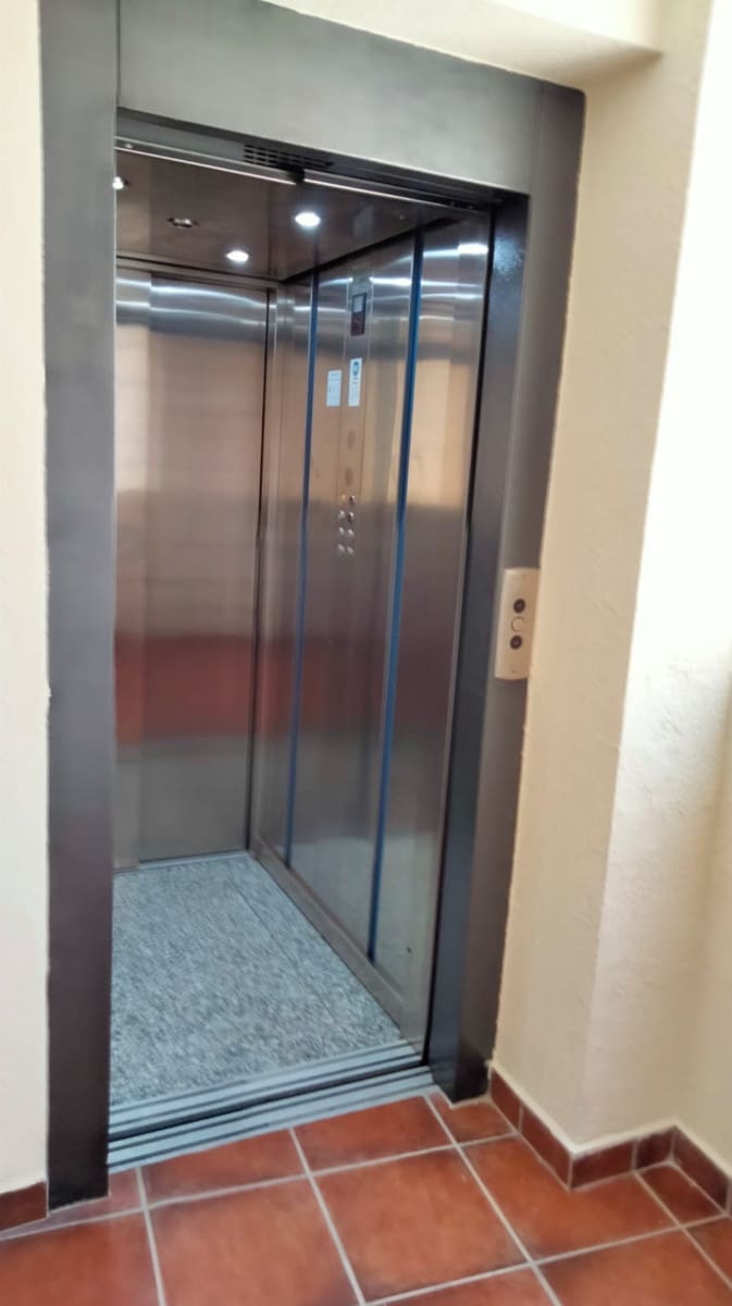 4 bedroom Hotel for sale in Altea with pool garage - € 2,800,000 (Ref: 7379073)