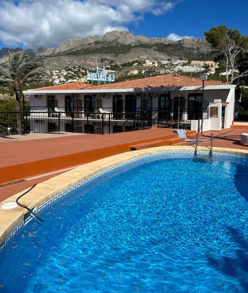 4 bedroom Hotel for sale in Altea with pool garage - € 2,800,000 (Ref: 7379073)